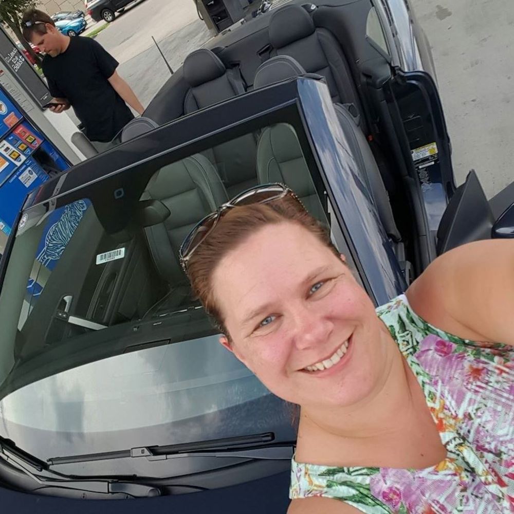 Meet your Posher, Paula